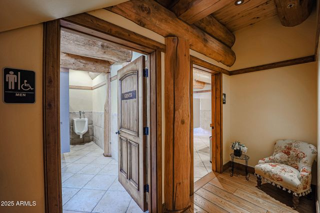 17563 S OSPREY Circle 16, Munds Park, AZ 86017