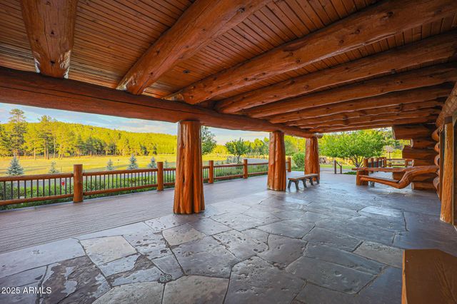 17563 S OSPREY Circle 16, Munds Park, AZ 86017