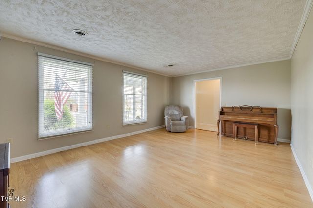 445 Old Stage Road, Church Hill, TN 37642