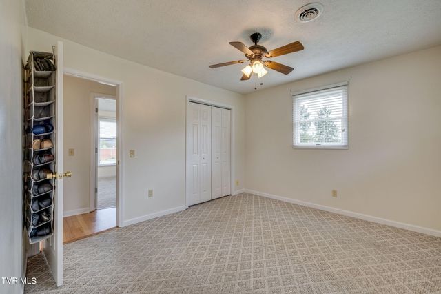 445 Old Stage Road, Church Hill, TN 37642