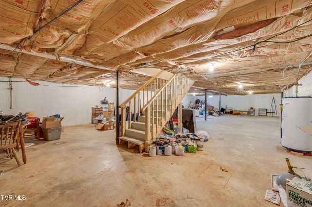 445 Old Stage Road, Church Hill, TN 37642