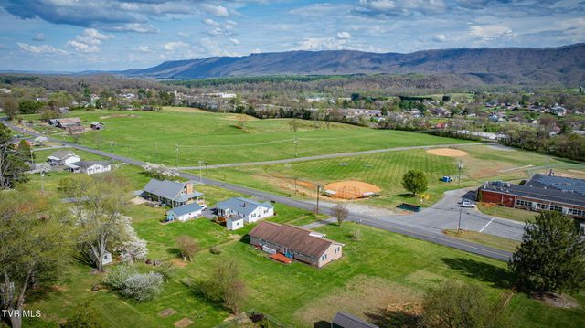 445 Old Stage Road, Church Hill, TN 37642