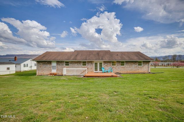 445 Old Stage Road, Church Hill, TN 37642