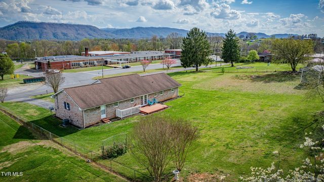 445 Old Stage Road, Church Hill, TN 37642
