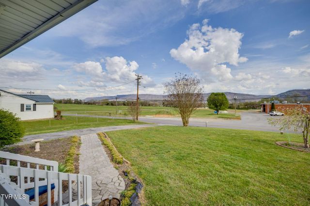 445 Old Stage Road, Church Hill, TN 37642