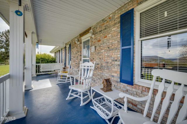 445 Old Stage Road, Church Hill, TN 37642