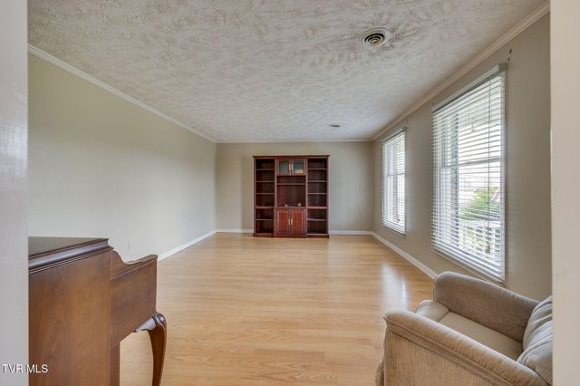 445 Old Stage Road, Church Hill, TN 37642