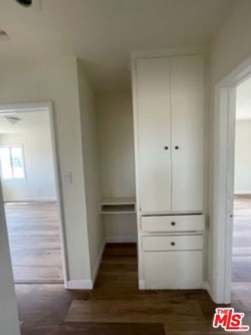 735 W Imperial Highway, Los Angeles, CA 90044