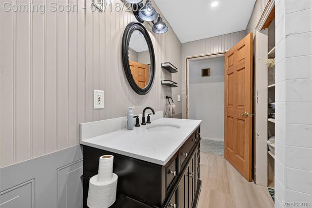 3040 Wilman Drive, Vienna Charter Township, MI 48420