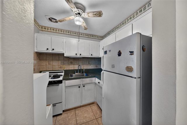 331 E Mcnab Road 226, Pompano Beach, FL 33060