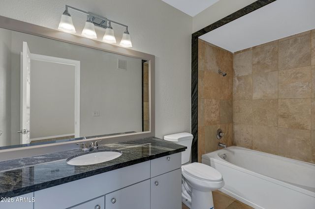 5345 E VAN BUREN Street 362, Phoenix, AZ 85008