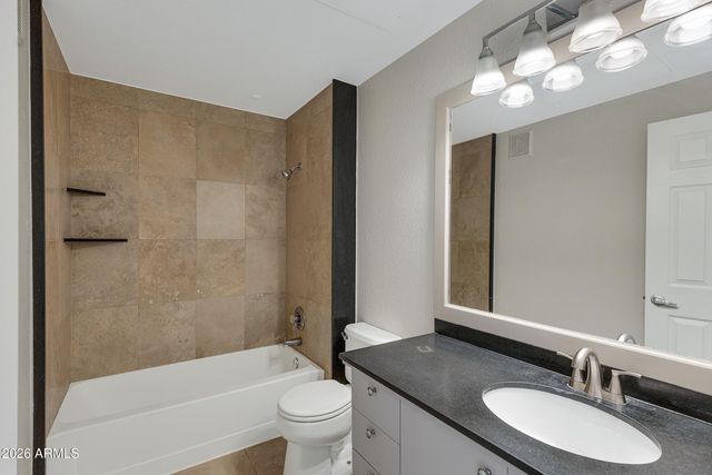 5345 E VAN BUREN Street 362, Phoenix, AZ 85008