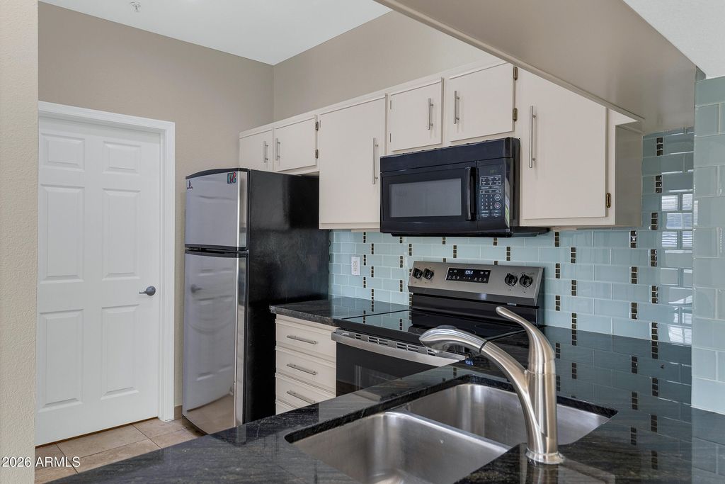 5345 E VAN BUREN Street 362, Phoenix, AZ 85008 — photo 4