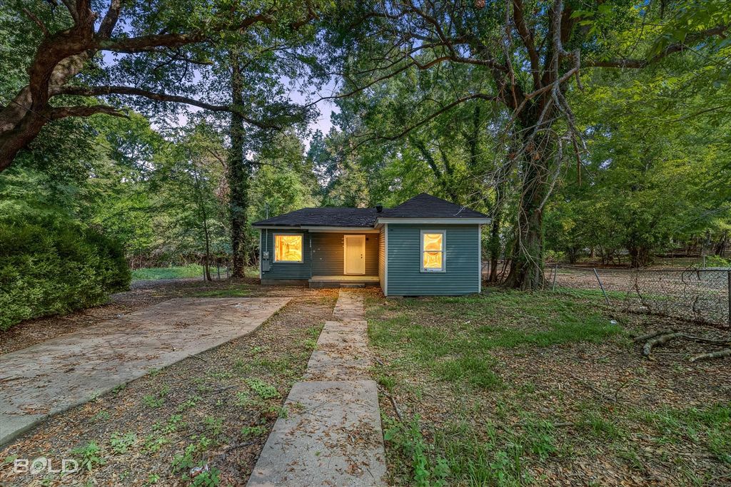 3826 Huston Street, Shreveport, LA 71109
