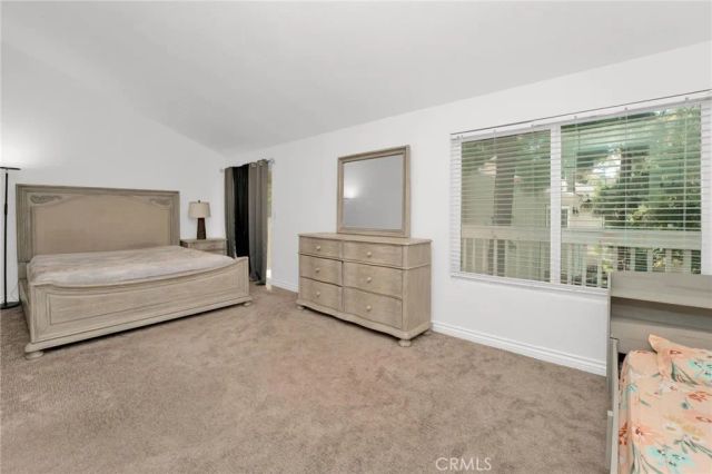 646 Sycamore Avenue 18, Claremont, CA 91711