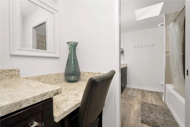 646 Sycamore Avenue 18, Claremont, CA 91711