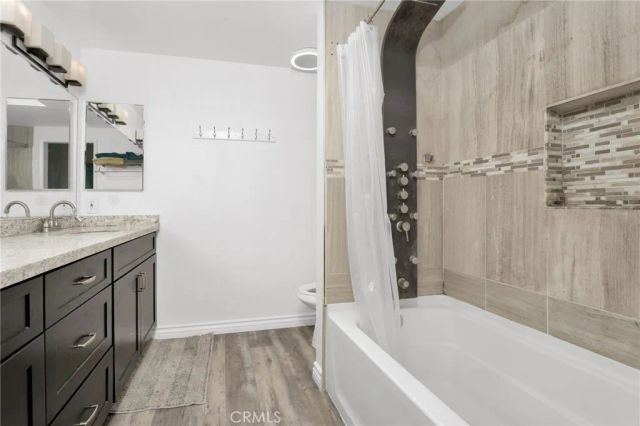 646 Sycamore Avenue 18, Claremont, CA 91711