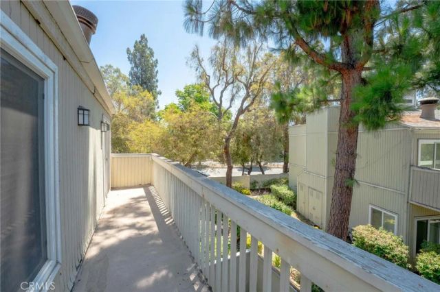 646 Sycamore Avenue 18, Claremont, CA 91711