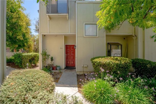 646 Sycamore Avenue 18, Claremont, CA 91711