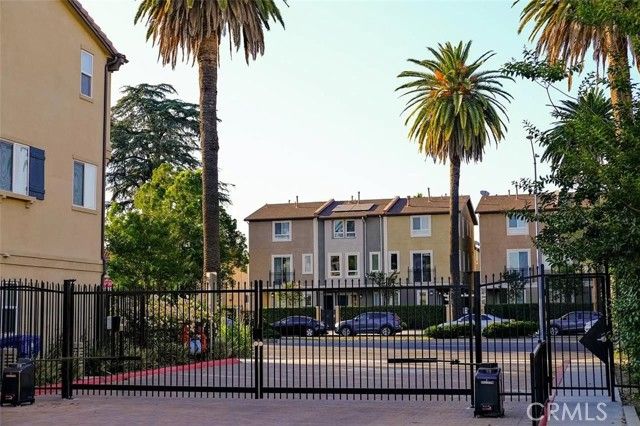 14700 Sherman, Van Nuys (los Angeles), CA 91405