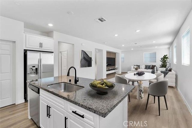 14700 Sherman, Van Nuys (los Angeles), CA 91405