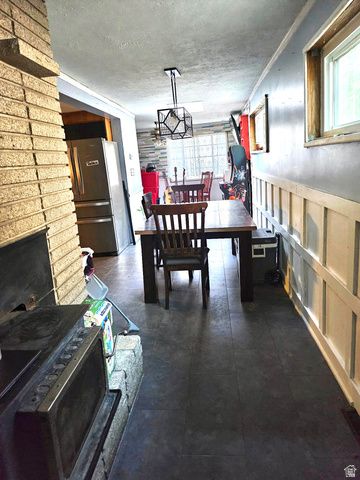 989 S 900 W, Salt Lake City, UT 84104