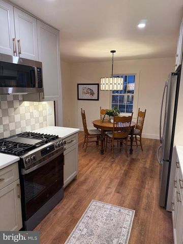 202 CHESTNUT ST, Brooklawn, NJ 08030