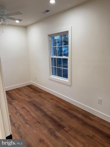 202 CHESTNUT ST, Brooklawn, NJ 08030