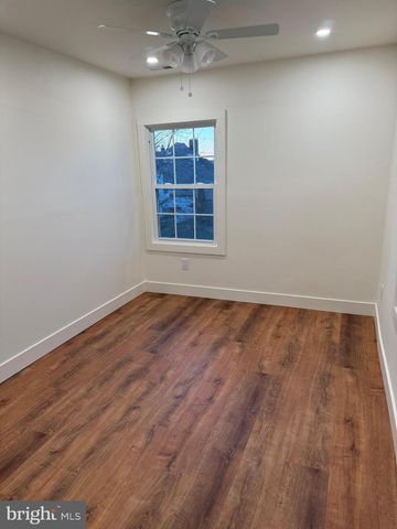 202 CHESTNUT ST, Brooklawn, NJ 08030