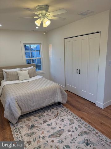 202 CHESTNUT ST, Brooklawn, NJ 08030