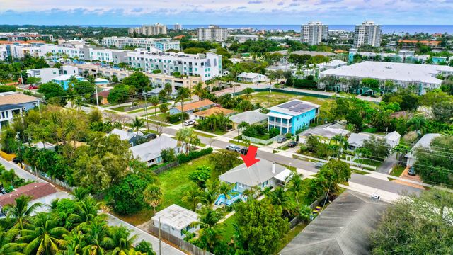 320 SE 4th Avenue, Delray Beach, FL 33483