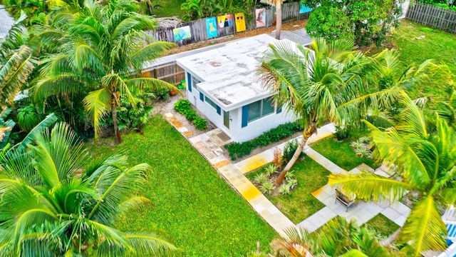 320 SE 4th Avenue, Delray Beach, FL 33483