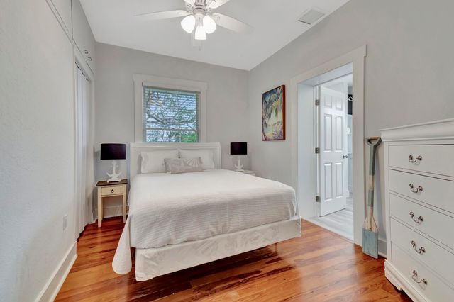 320 SE 4th Avenue, Delray Beach, FL 33483