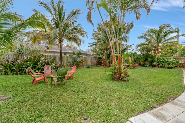 320 SE 4th Avenue, Delray Beach, FL 33483