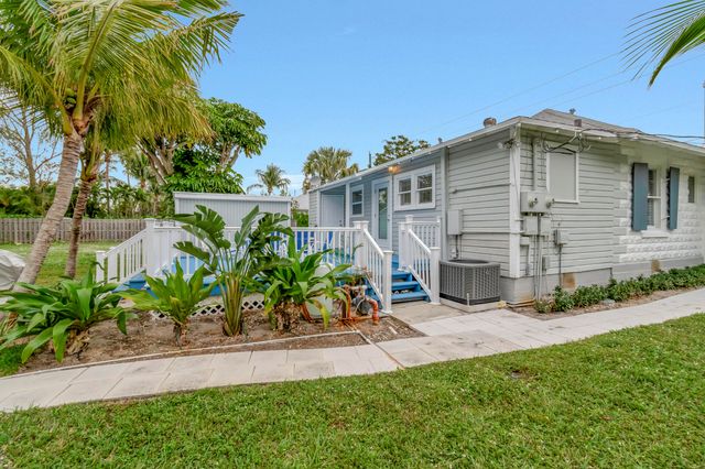 320 SE 4th Avenue, Delray Beach, FL 33483