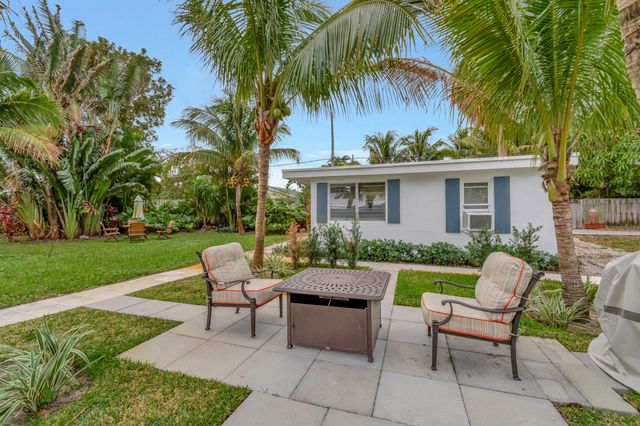 320 SE 4th Avenue, Delray Beach, FL 33483