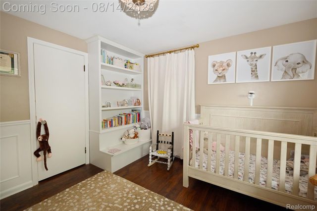 4411 N Verona Circle, Royal Oak, MI 48073