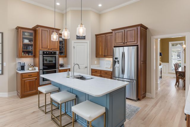 1875 Holden Farm Place, Ooltewah, TN 37363