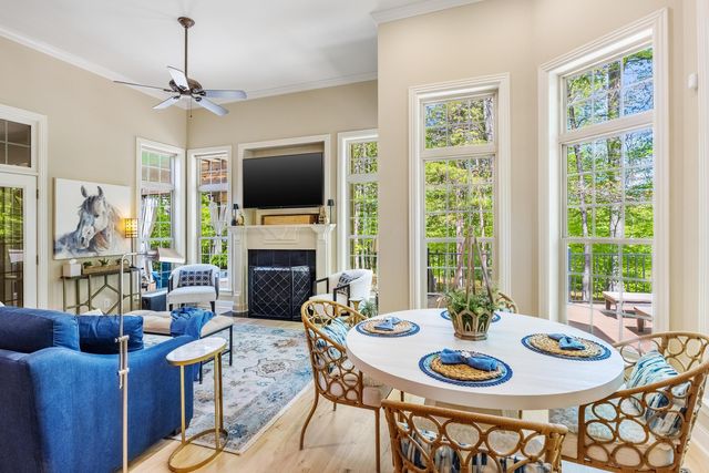 1875 Holden Farm Place, Ooltewah, TN 37363