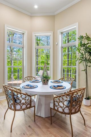 1875 Holden Farm Place, Ooltewah, TN 37363
