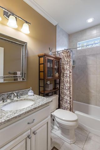 1875 Holden Farm Place, Ooltewah, TN 37363