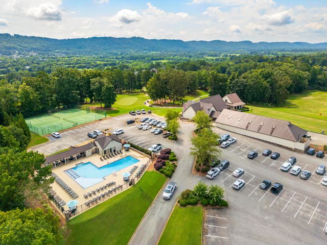 1875 Holden Farm Place, Ooltewah, TN 37363