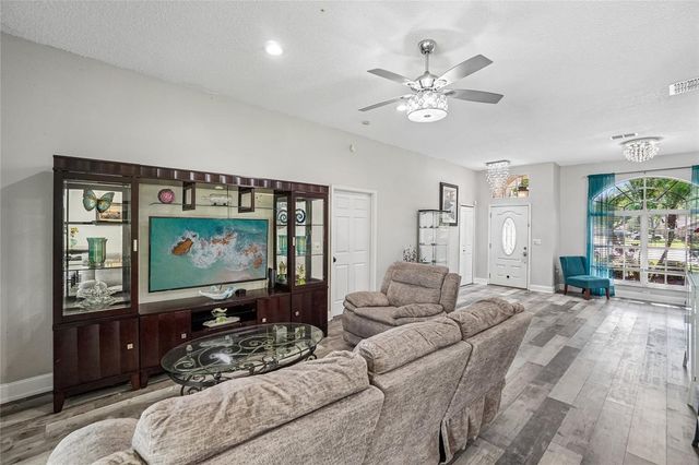 3319 LAURELWOOD COURT, Tarpon Springs, FL 34688