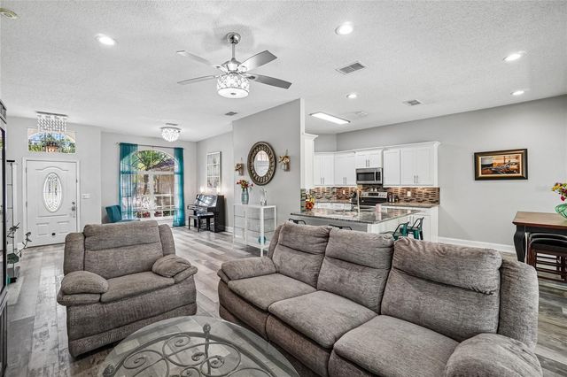 3319 LAURELWOOD COURT, Tarpon Springs, FL 34688