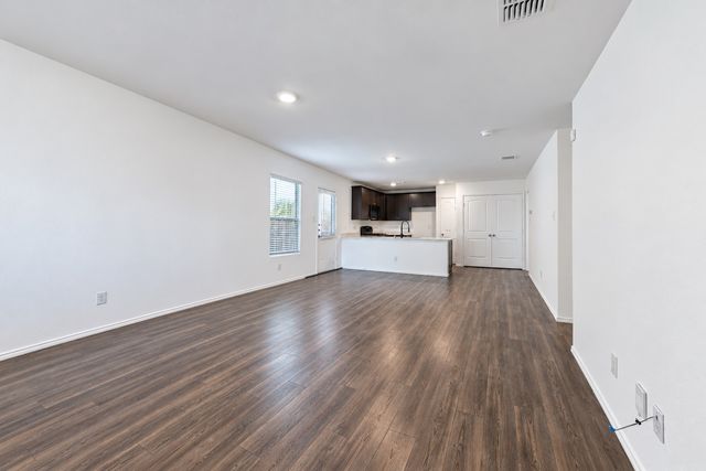 1422 Southwell Drive, Crandall, TX 75114