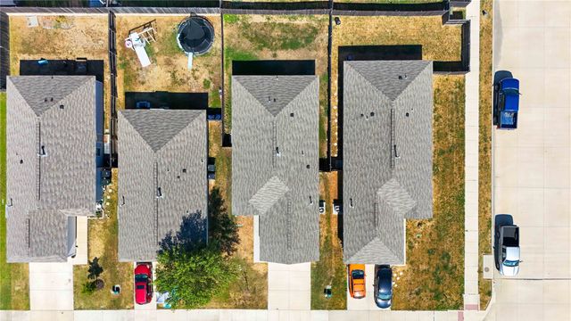 1422 Southwell Drive, Crandall, TX 75114