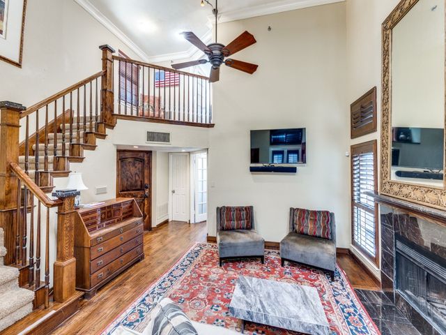 1511 Mccoy Street, Dallas, TX 75204