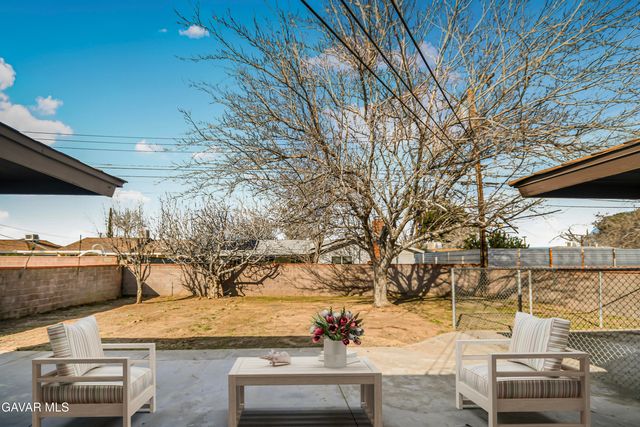 45503 W 11th Street, Lancaster, CA 93534