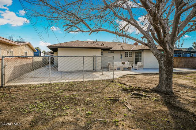 45503 W 11th Street, Lancaster, CA 93534