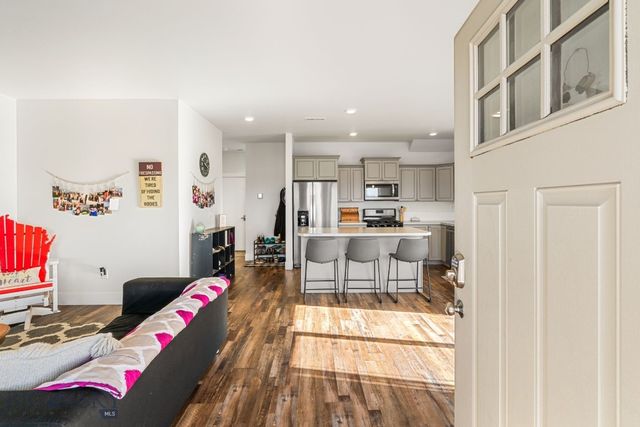 352 Pond Lily Drive, Bozeman, MT 59718